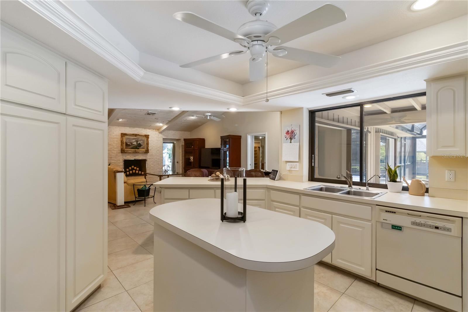 701 EAGLENOOK WAY