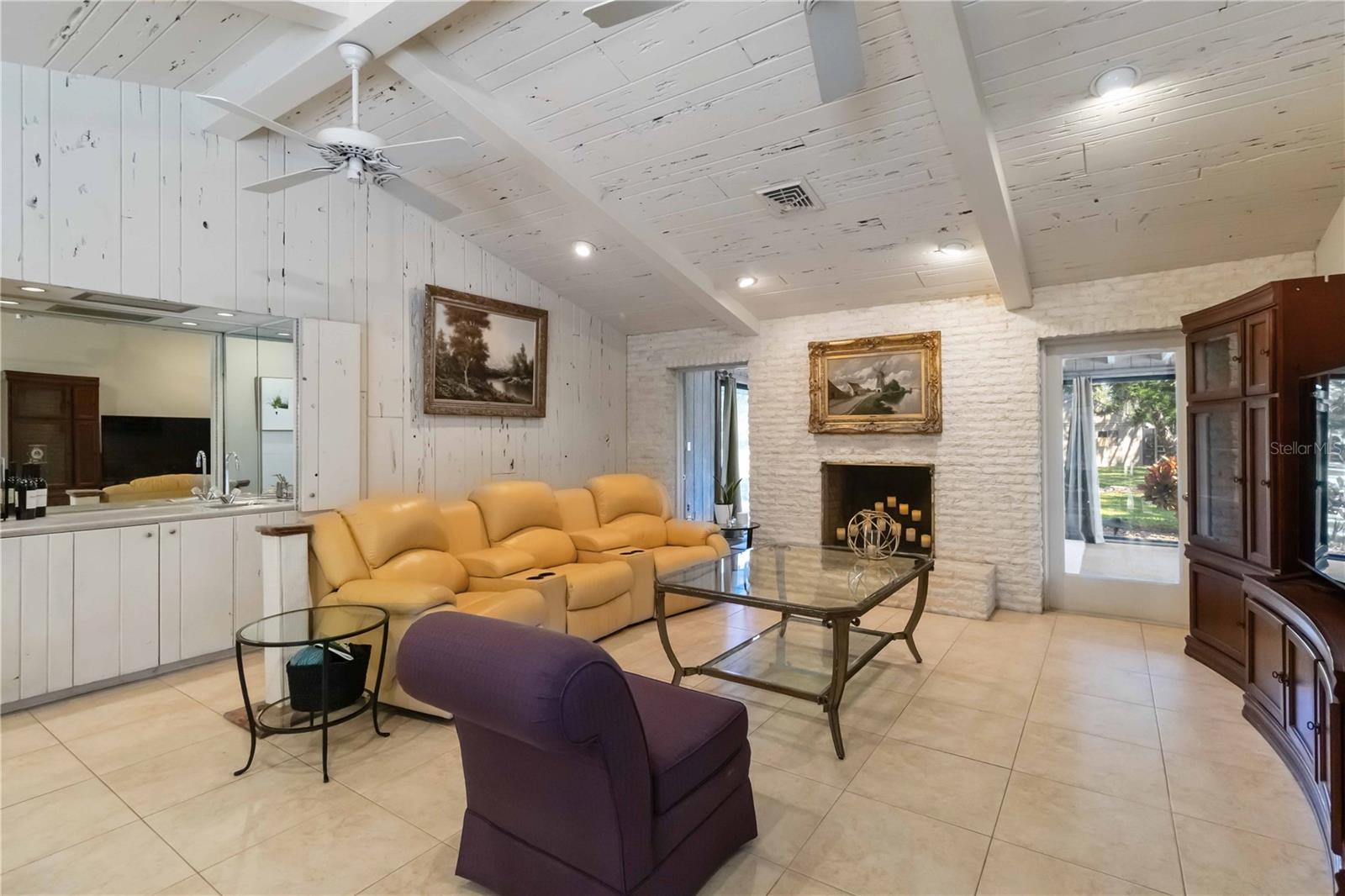 701 EAGLENOOK WAY