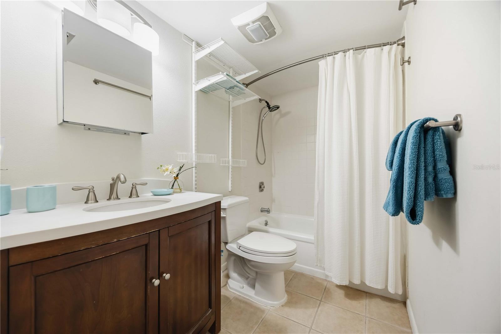 1626 BROOKHOUSE DR #235