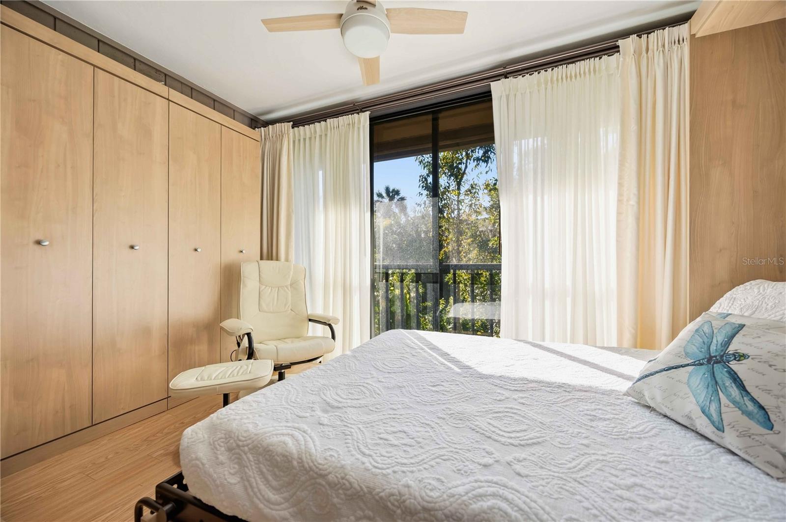 1626 BROOKHOUSE DR #235