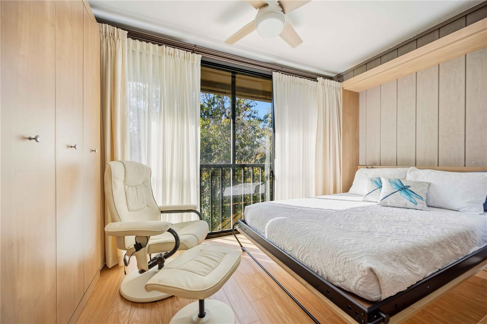 1626 BROOKHOUSE DR #235