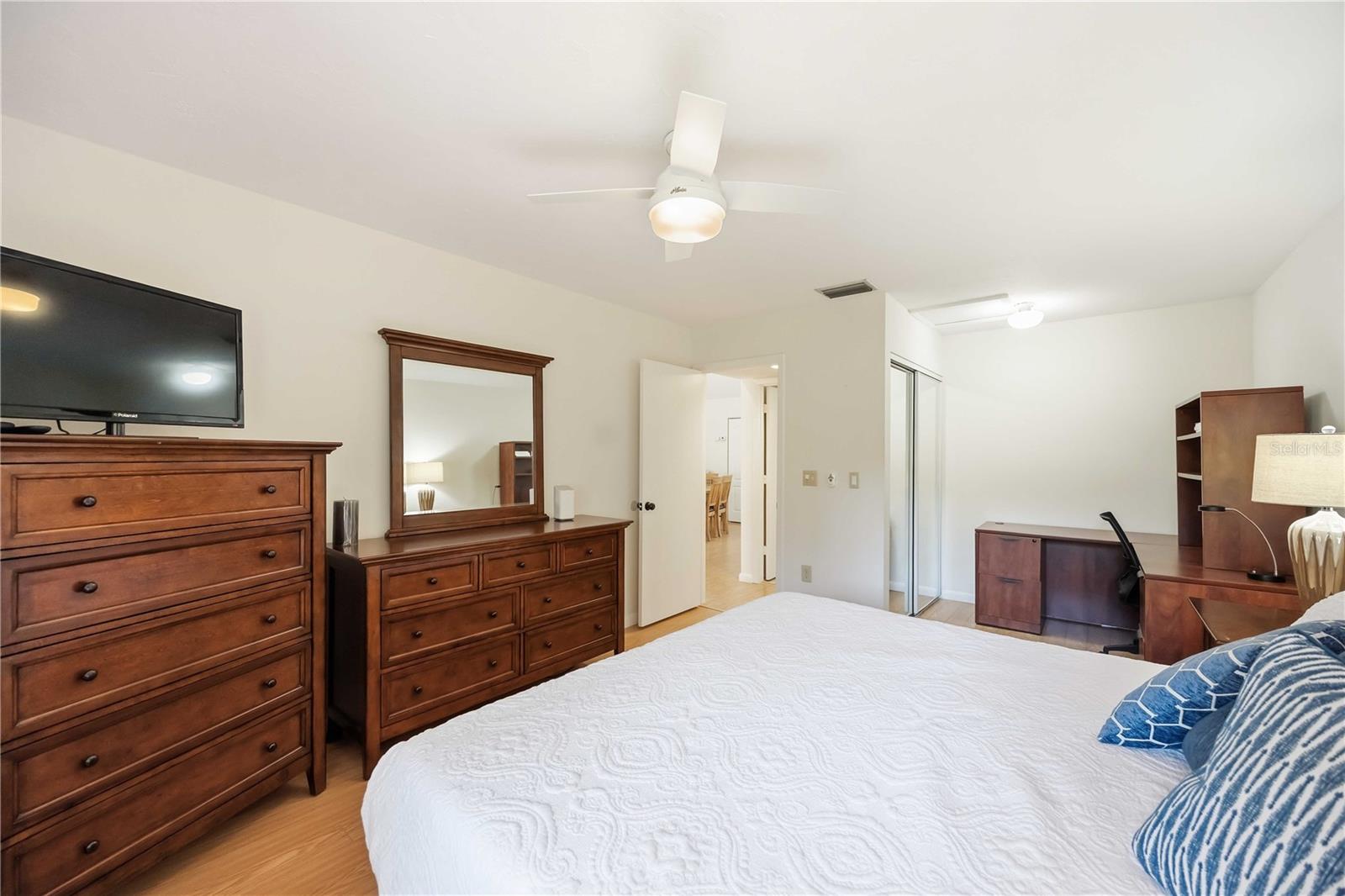 1626 BROOKHOUSE DR #235