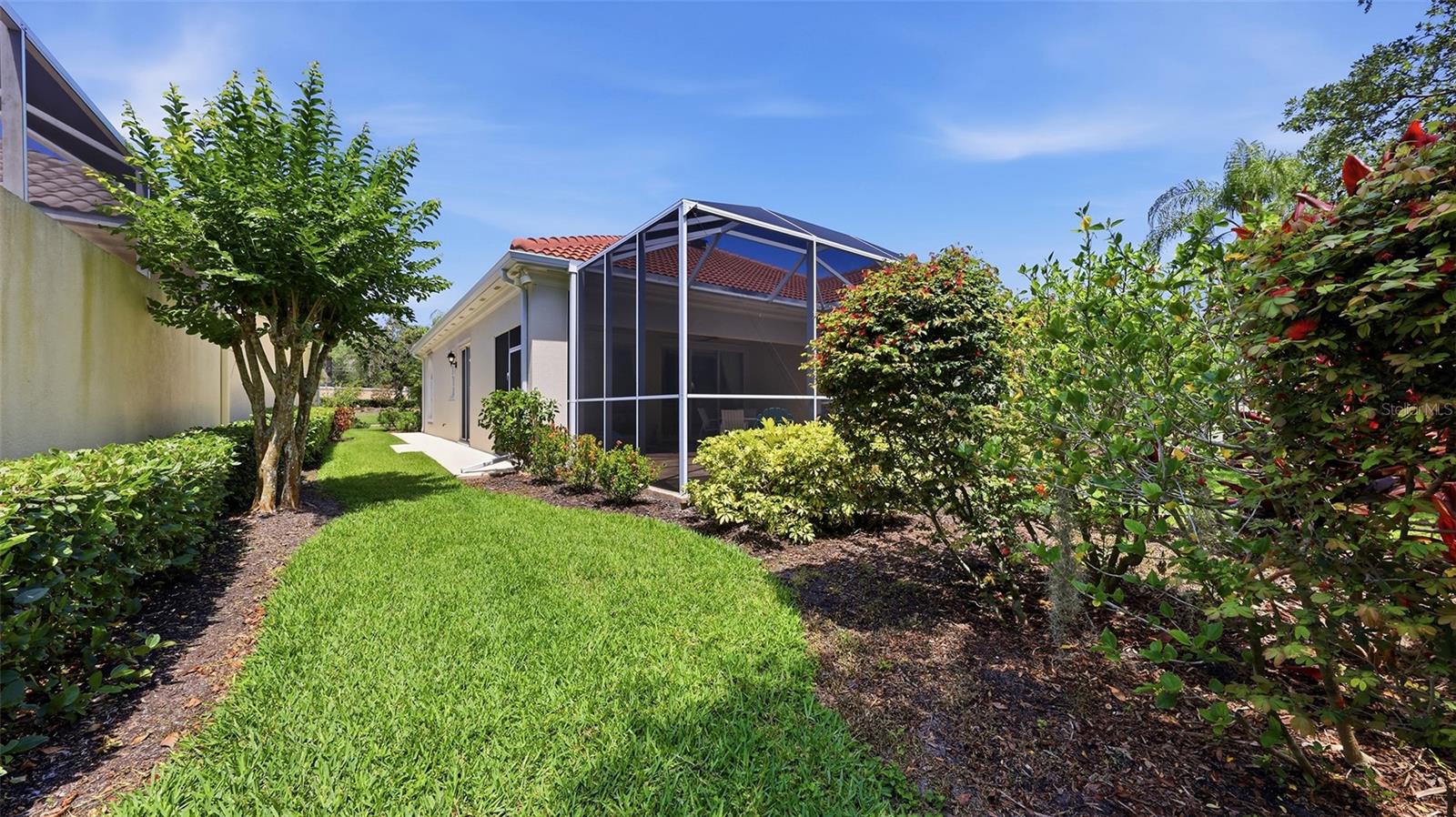 8080 CARDENA LN