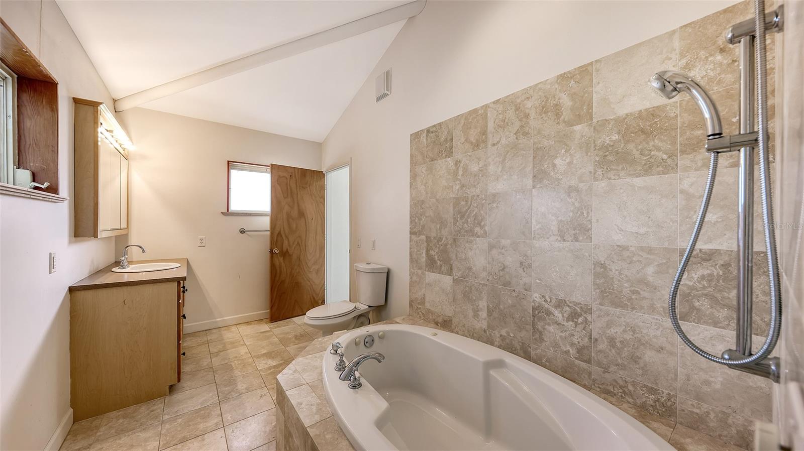 4735 REMINGTON DR
