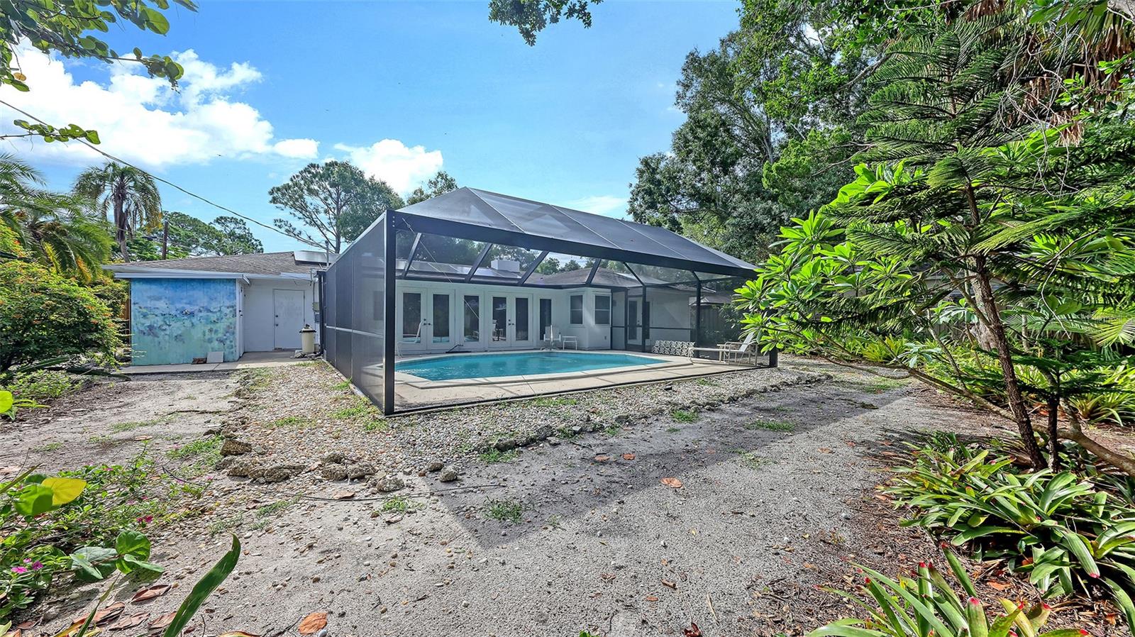 4735 REMINGTON DR