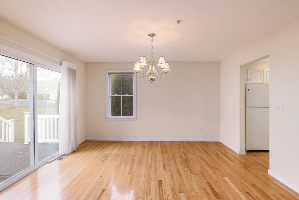 25 Whispering Brook Rd # 25