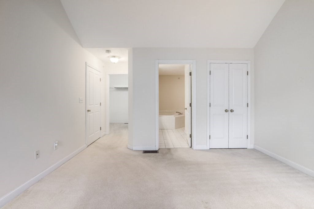 25 Whispering Brook Rd # 25