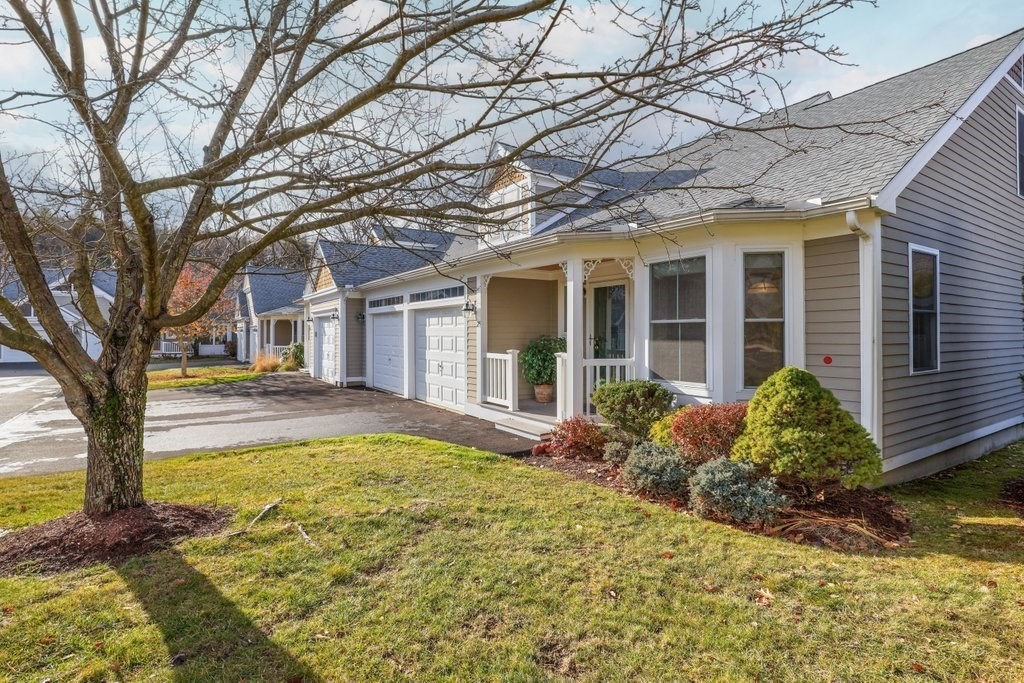 25 Whispering Brook Rd # 25