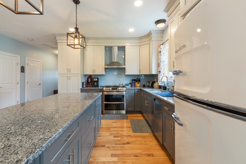 10 Payton Place # 10