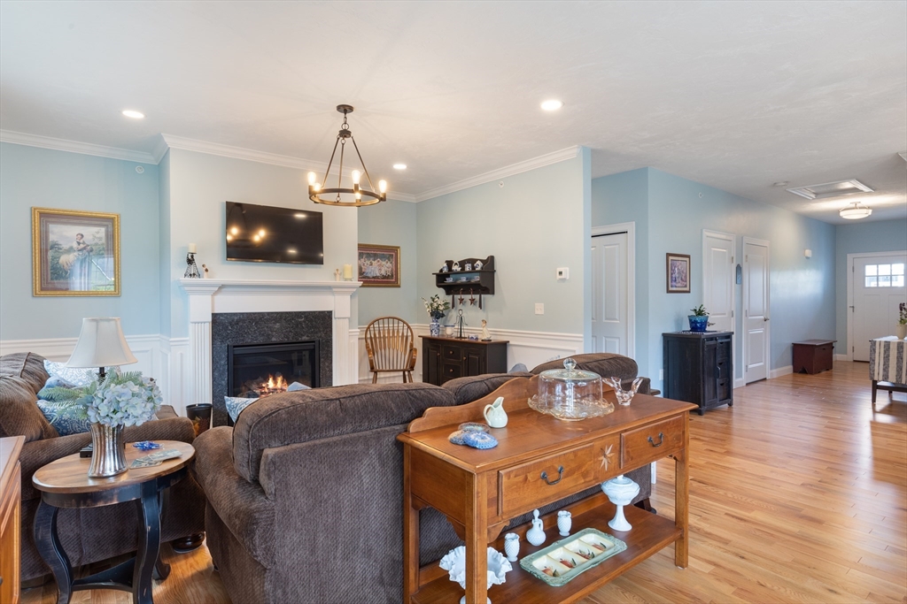 10 Payton Place # 10