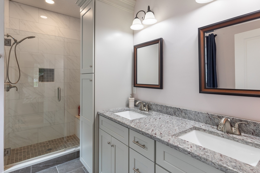 10 Payton Place # 10