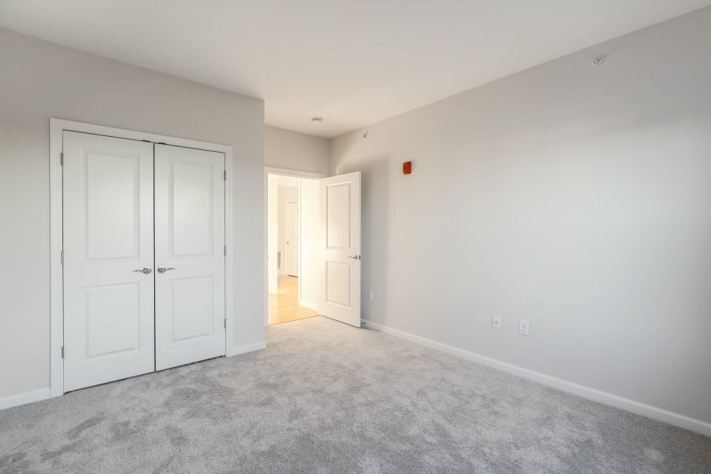 6 Peters Farm Way # 406