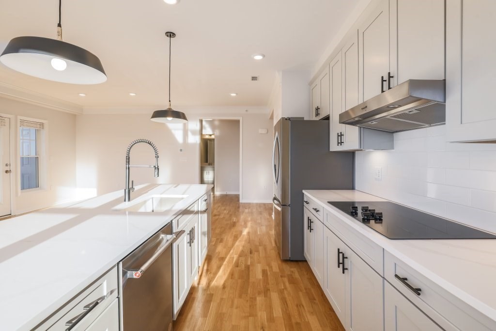 6 Peters Farm Way # 406