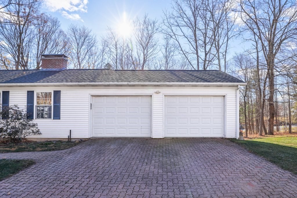 71 Maple St