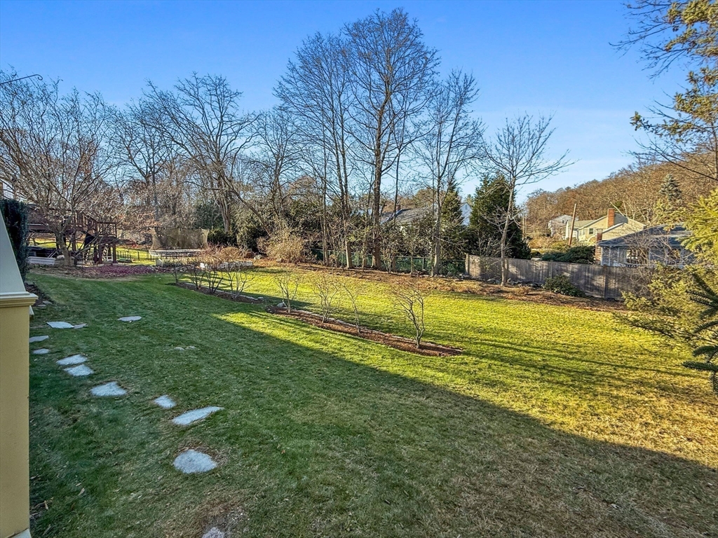 21 Neillian Crescent