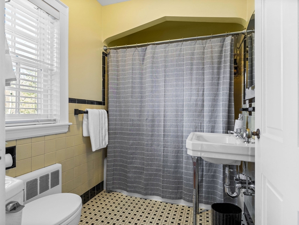 21 Neillian Crescent