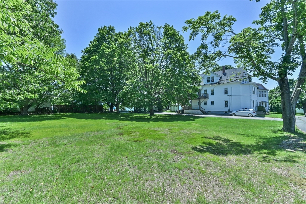 18 Emerald Ave.