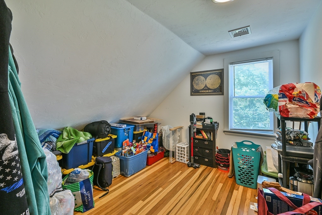 18 Emerald Ave.