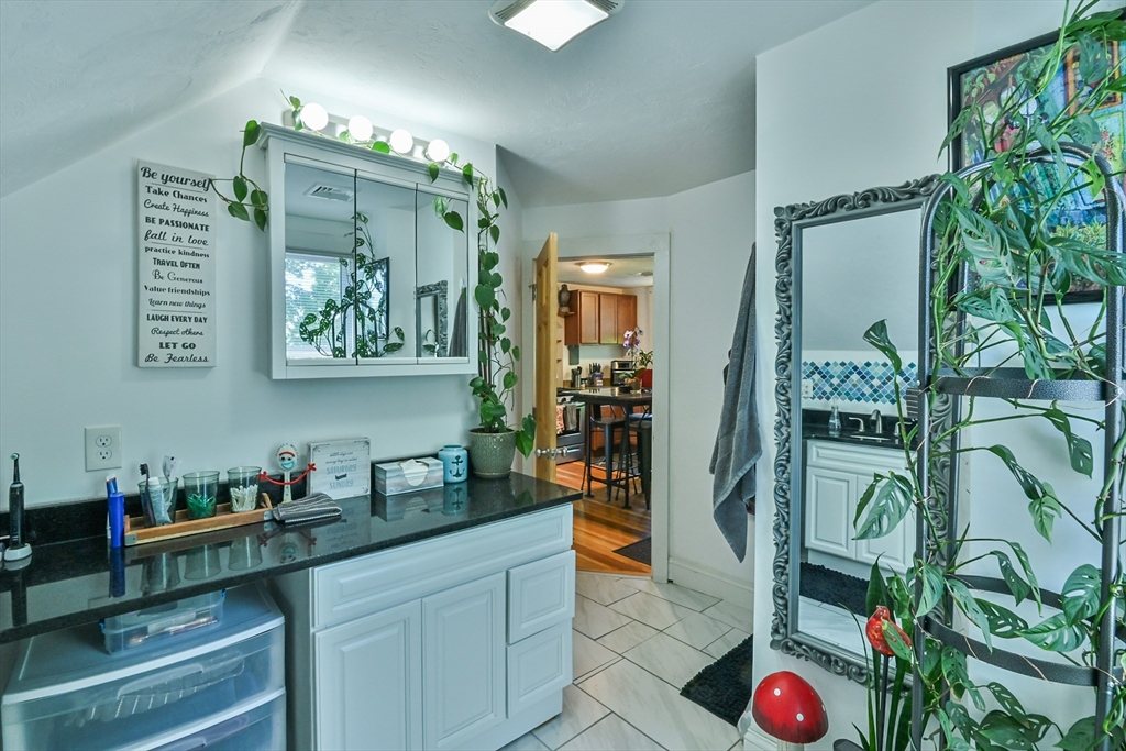 18 Emerald Ave.