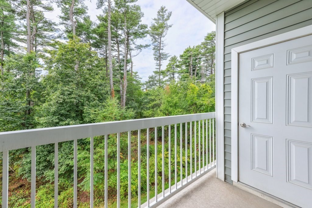 220 Martins Lndg # 309