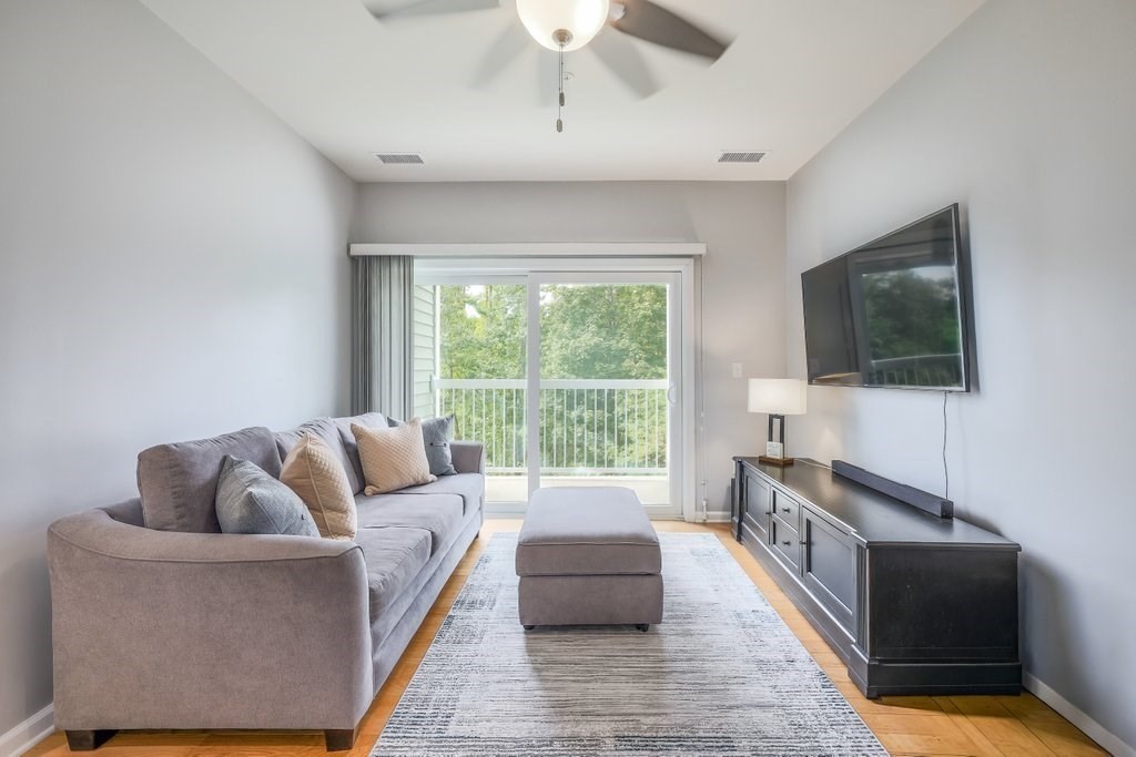 220 Martins Lndg # 309