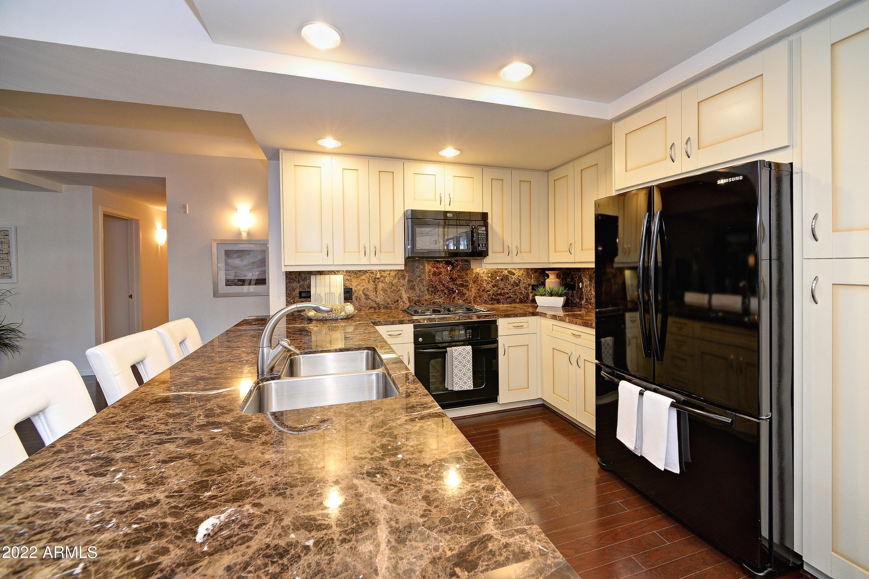 7151 E RANCHO VISTA Drive, 3001