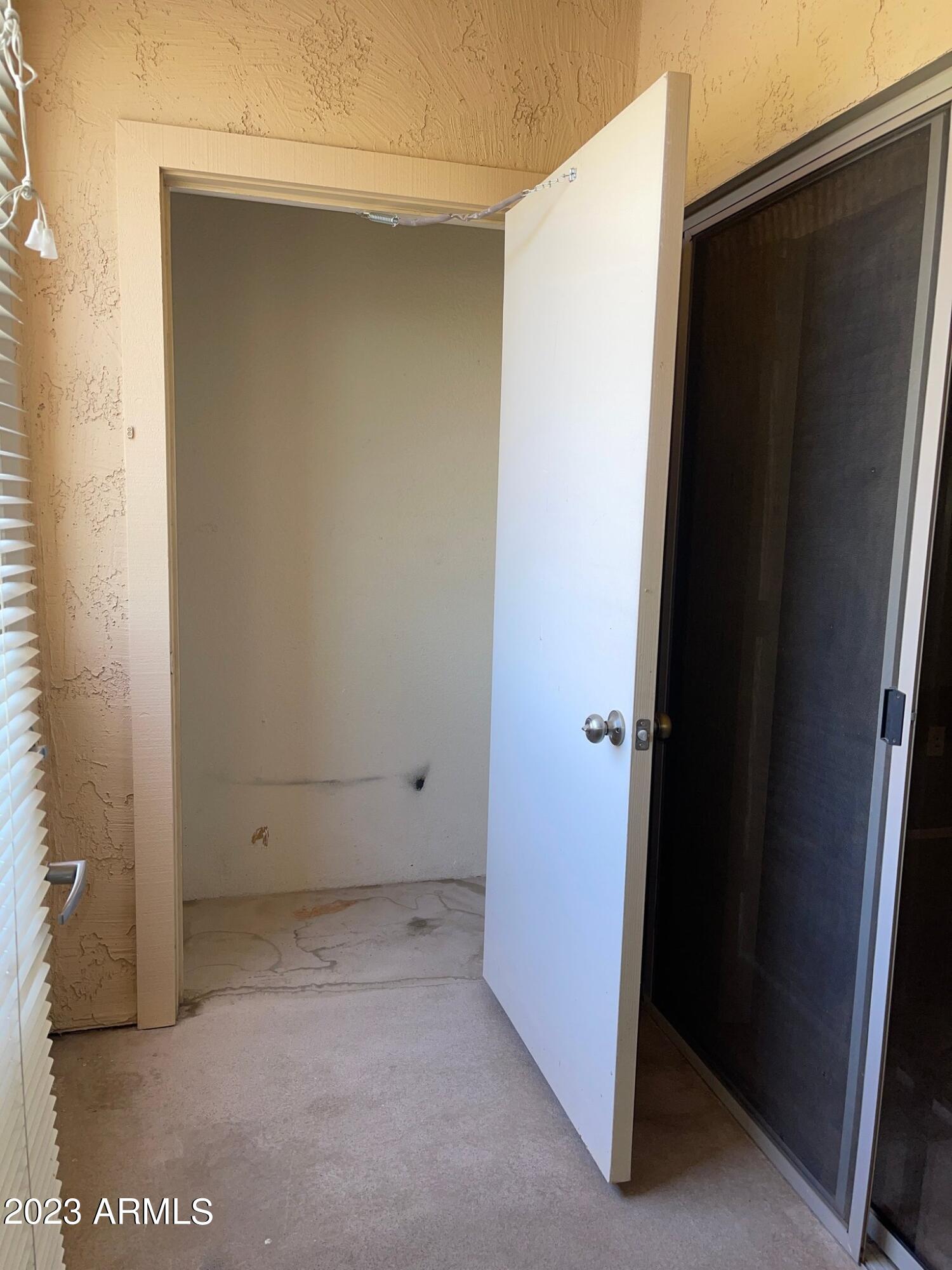 9820 N CENTRAL Avenue, 103