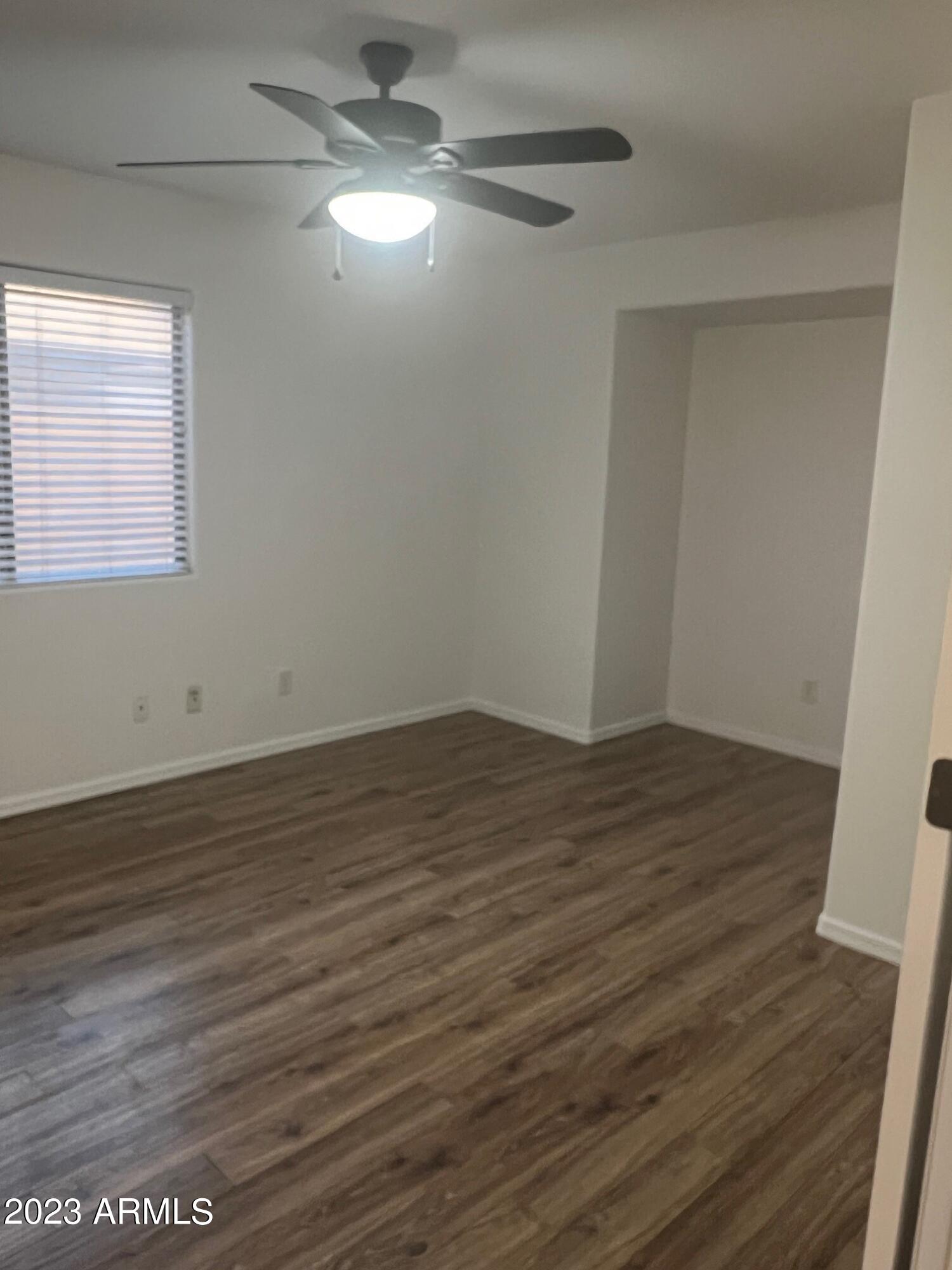 25809 W ST JAMES Avenue