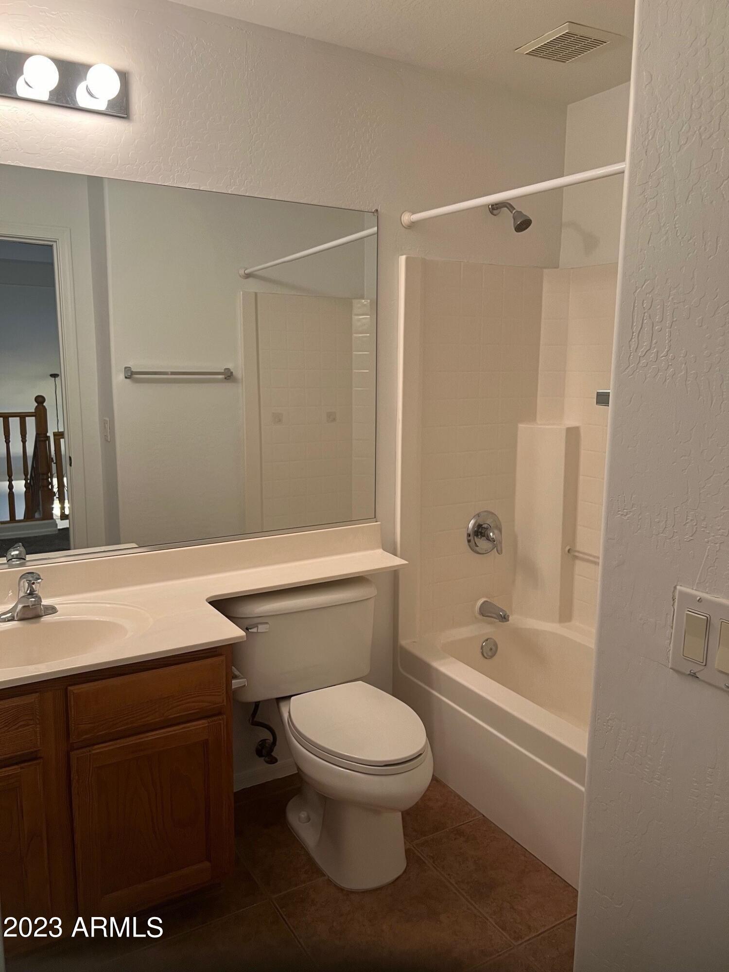 25809 W ST JAMES Avenue