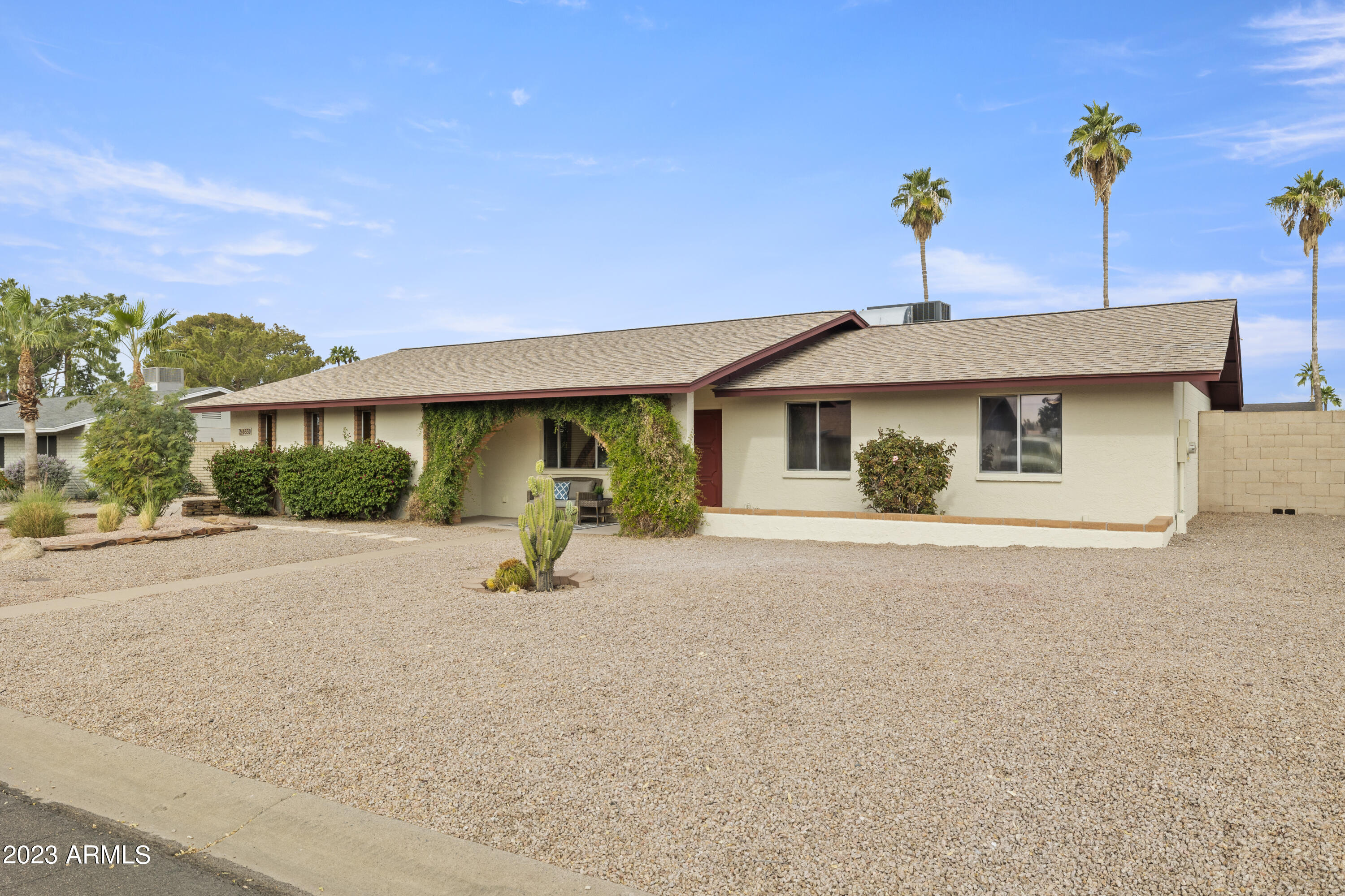 6330 E HILLVIEW Street