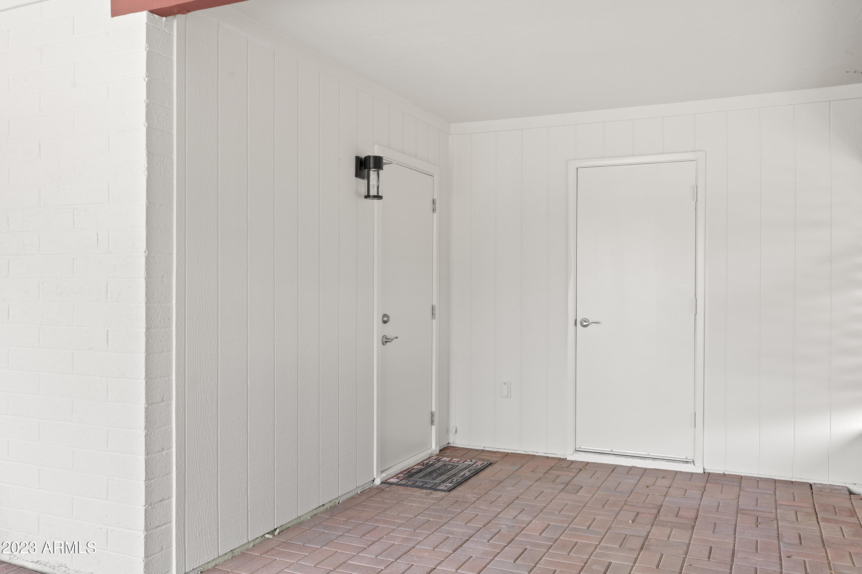 6330 E HILLVIEW Street