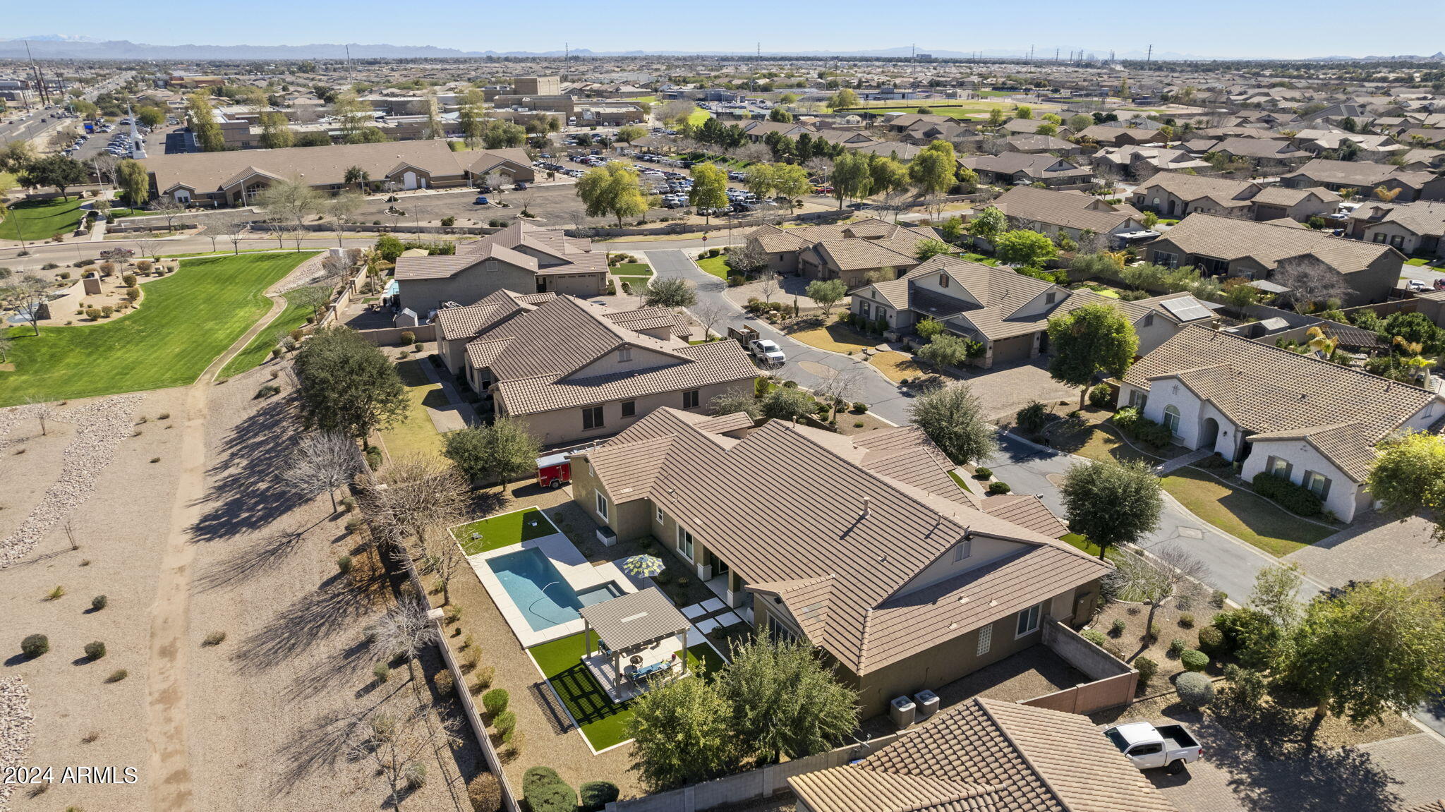 21966 E PICKETT Court