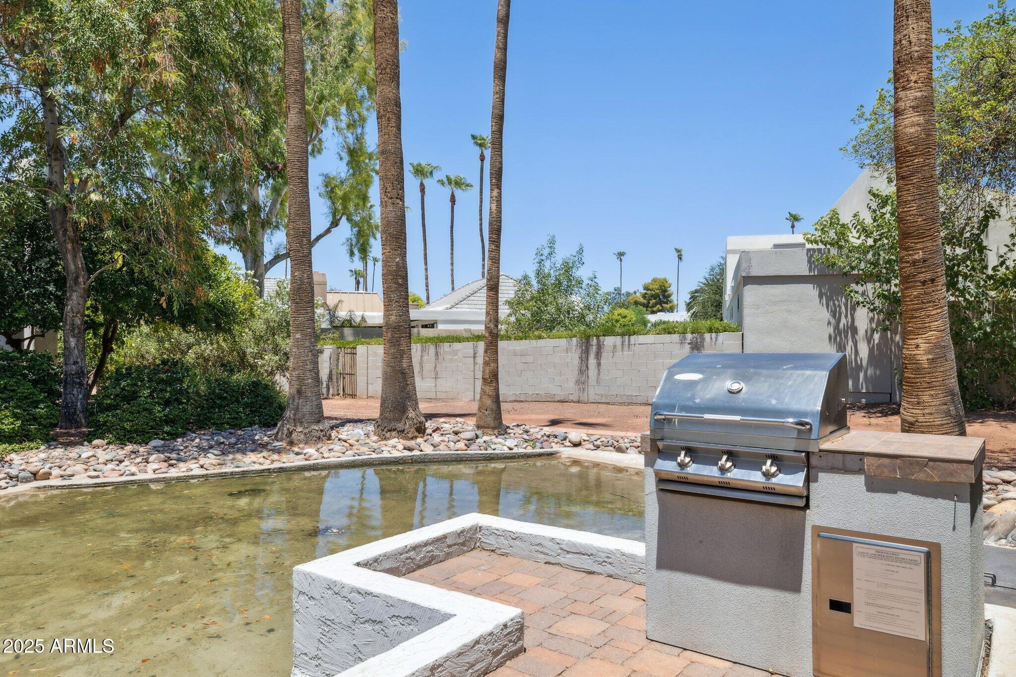 5207 N 24TH Street, 102