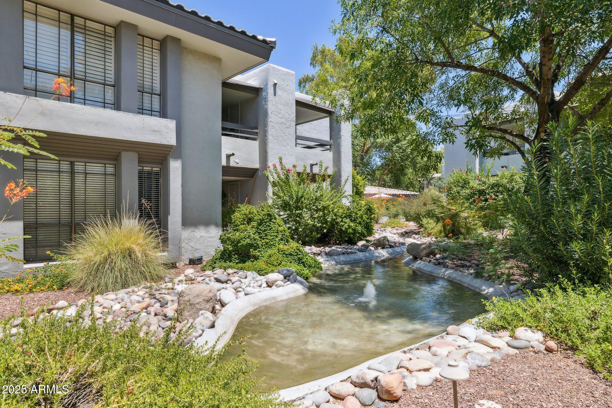 5207 N 24TH Street, 102