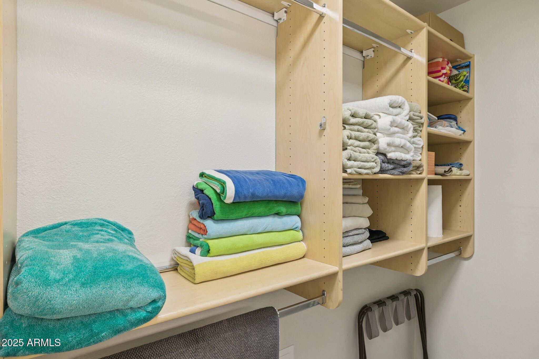 5207 N 24TH Street, 102