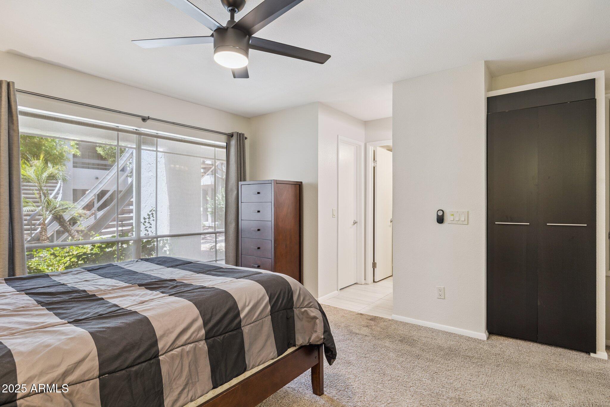 5207 N 24TH Street, 102