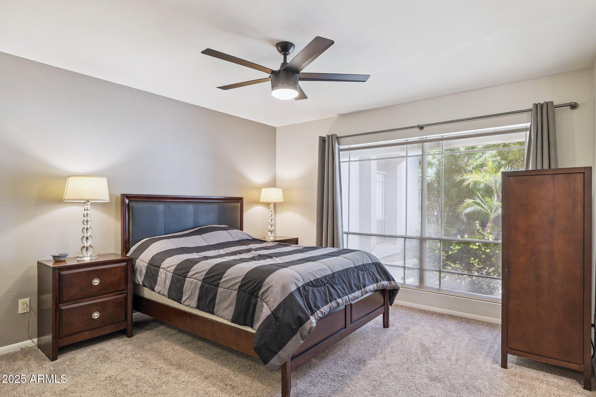 5207 N 24TH Street, 102