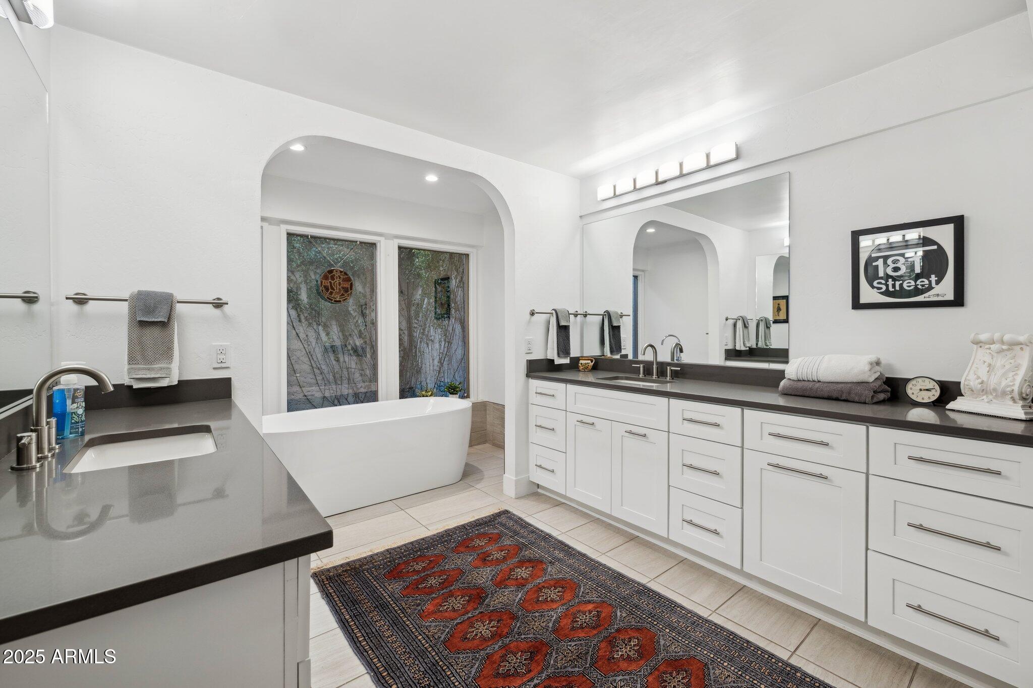 5351 N QUESTA TIERRA Drive