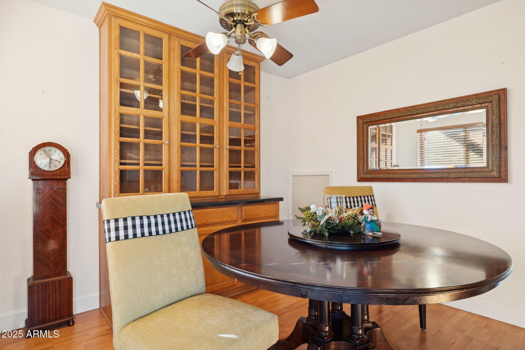 610 E MONTEBELLO Avenue 41