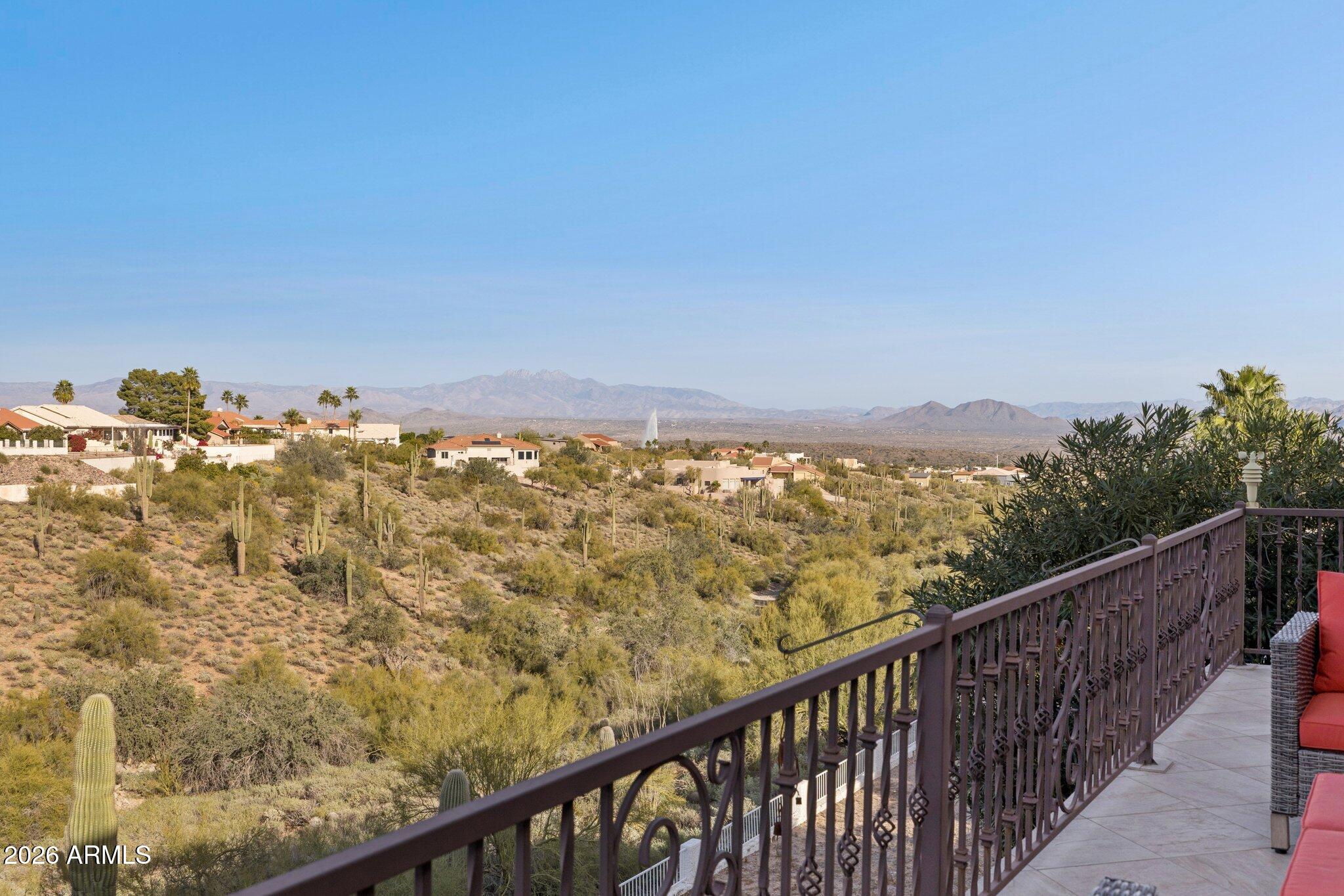 15832 E CHOLLA Drive