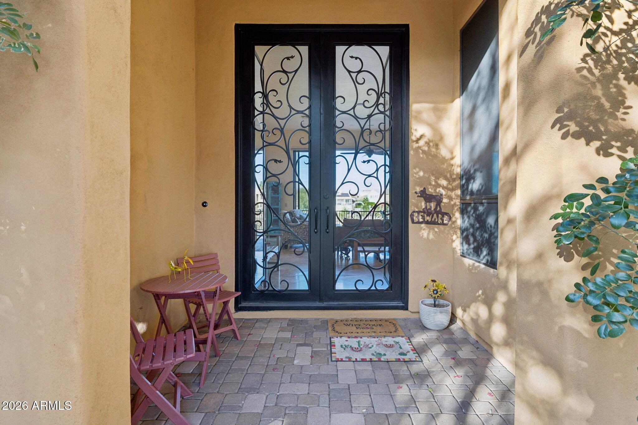 15832 E CHOLLA Drive