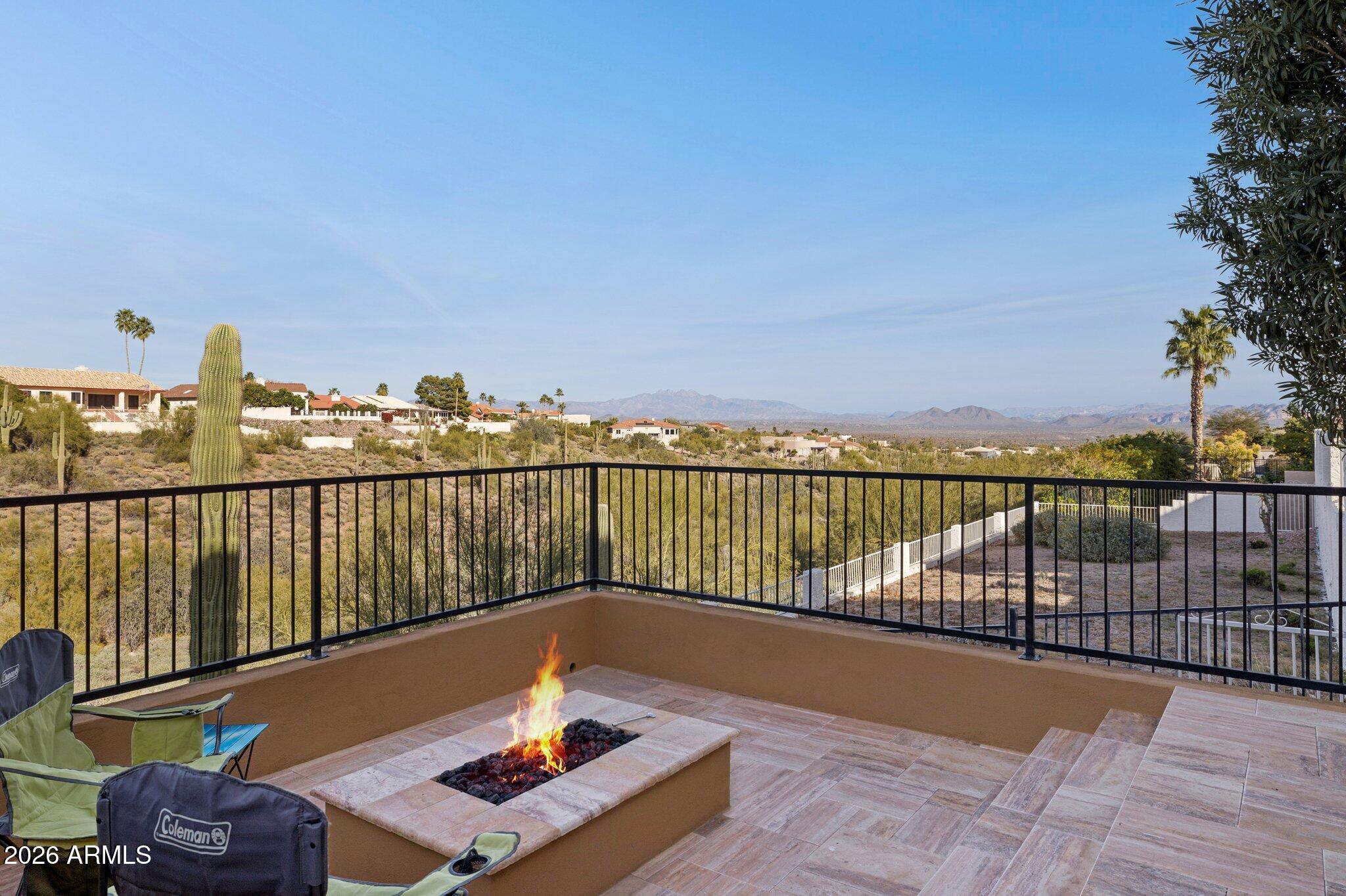 15832 E CHOLLA Drive