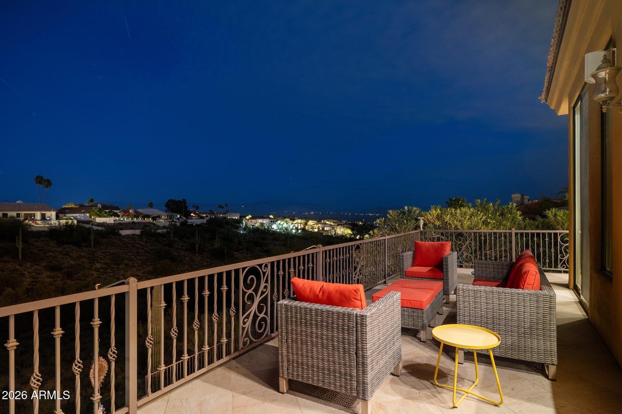 15832 E CHOLLA Drive