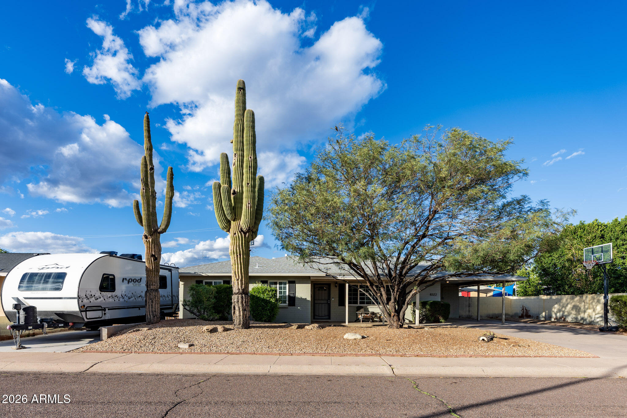 8322 E WILSHIRE Drive