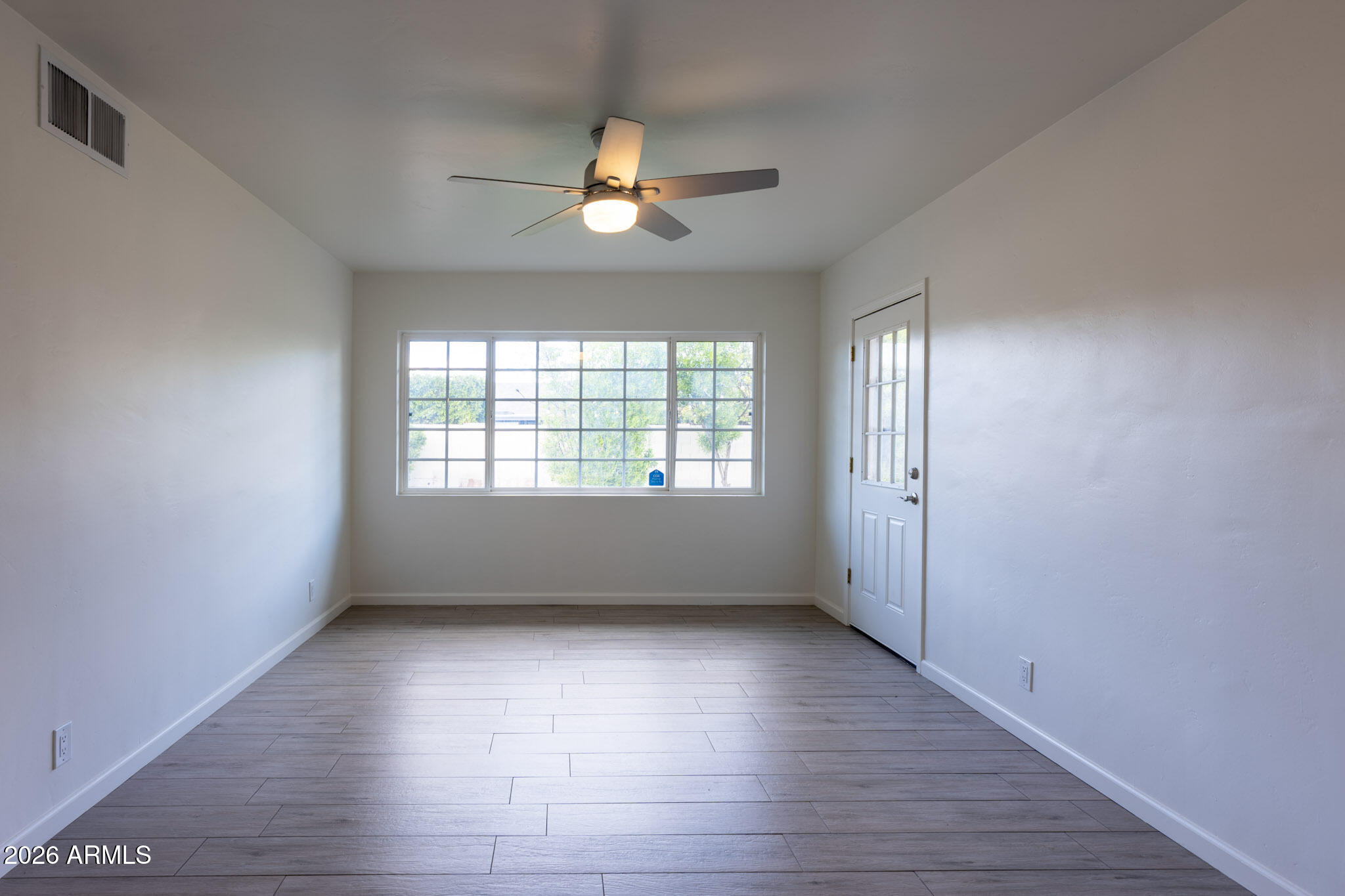 8322 E WILSHIRE Drive