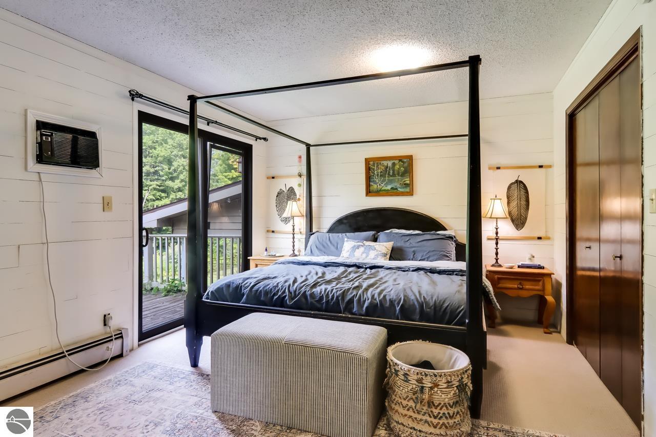4323 Ridgemoor Drive