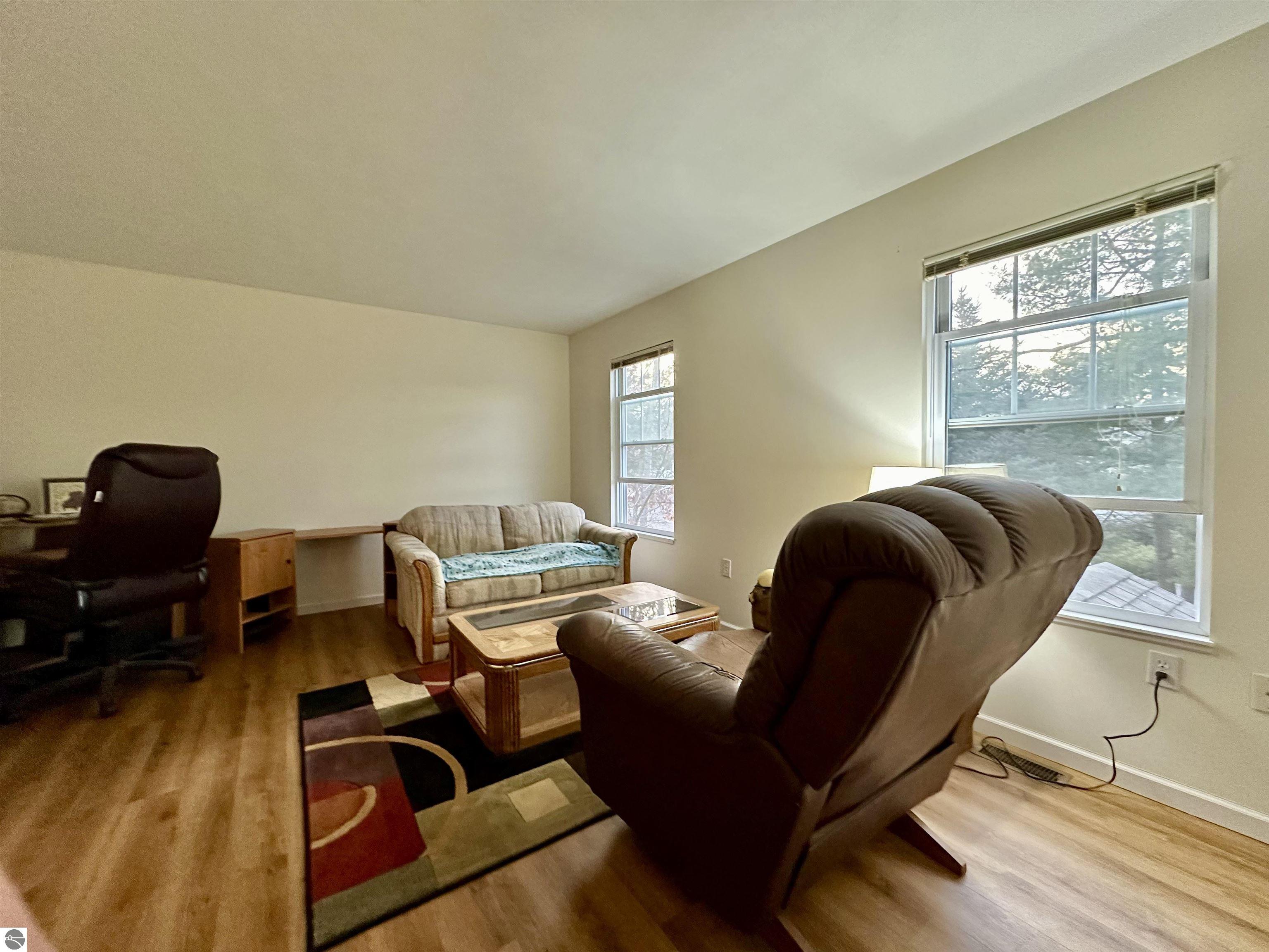 1491 Kent Street # 2
