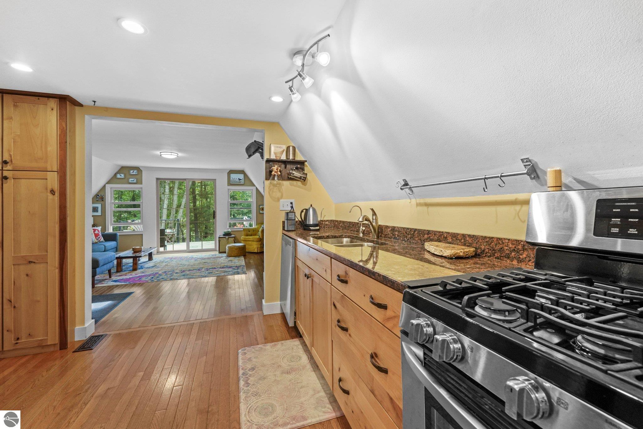 1046 S South Long Lake Road
