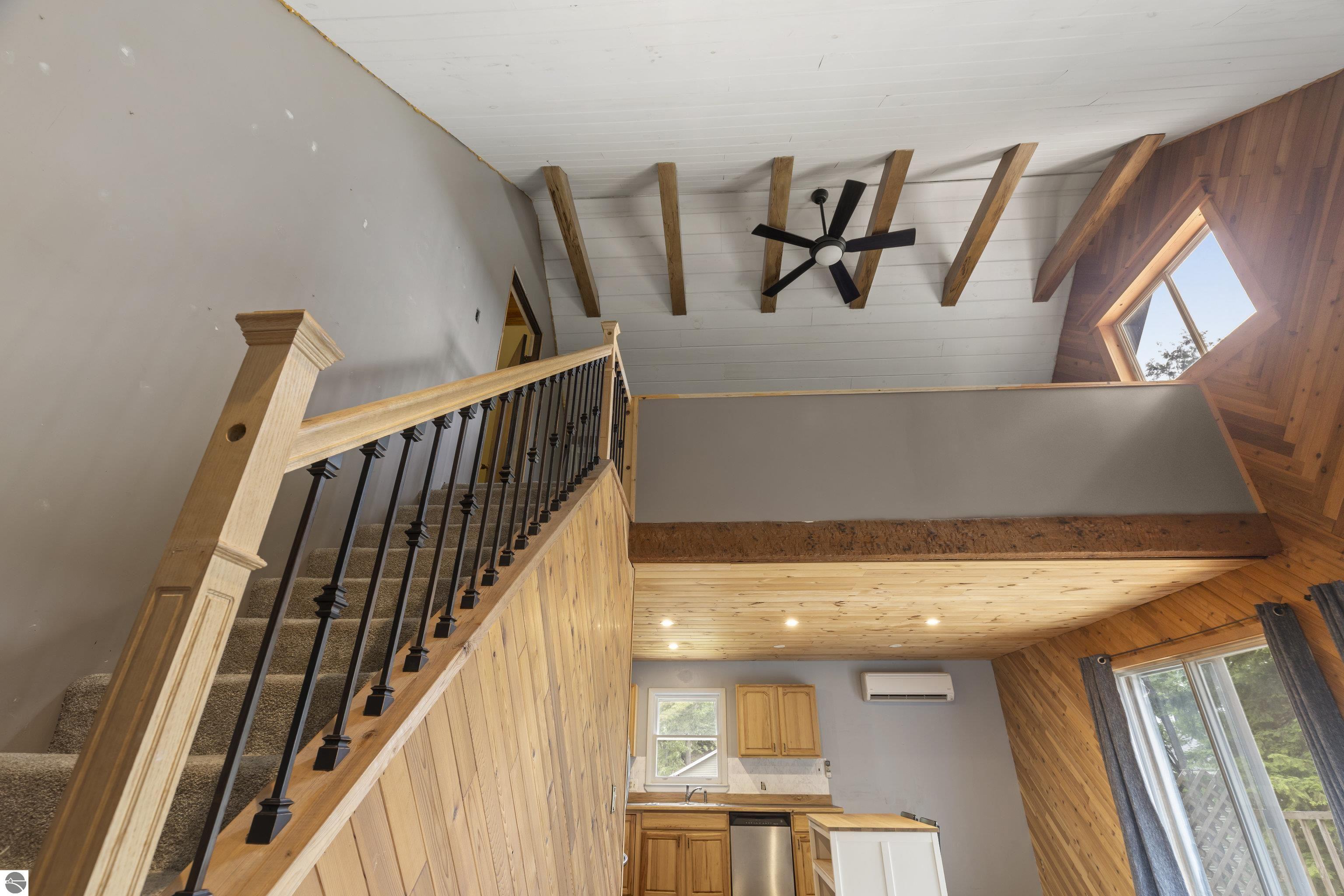 4382 S Vandervoight