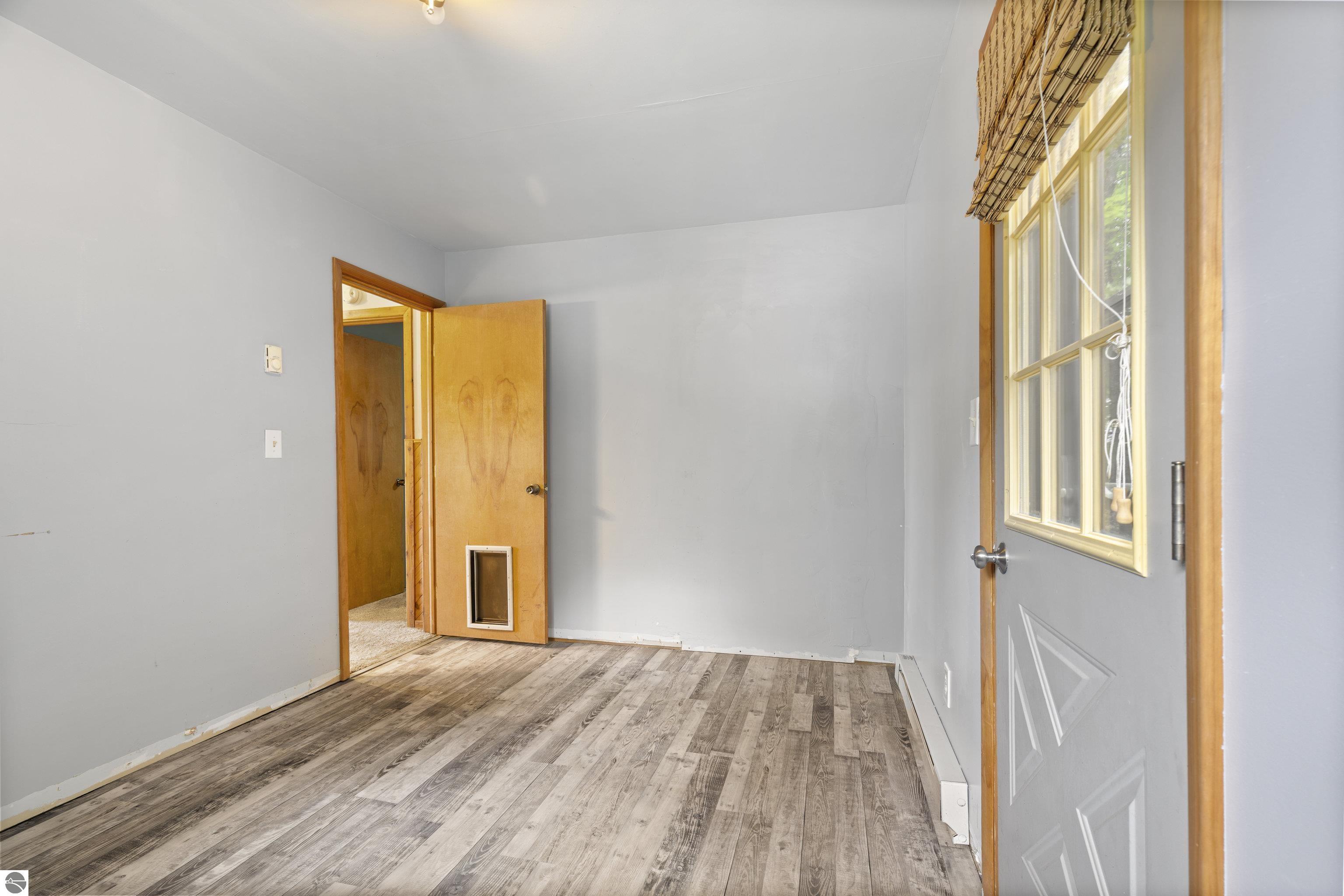4382 S Vandervoight